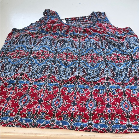 No Boundaries 3X Black Red Blue Patterned Sleeveless Graphic Tank Top - Picture 1 of 5
